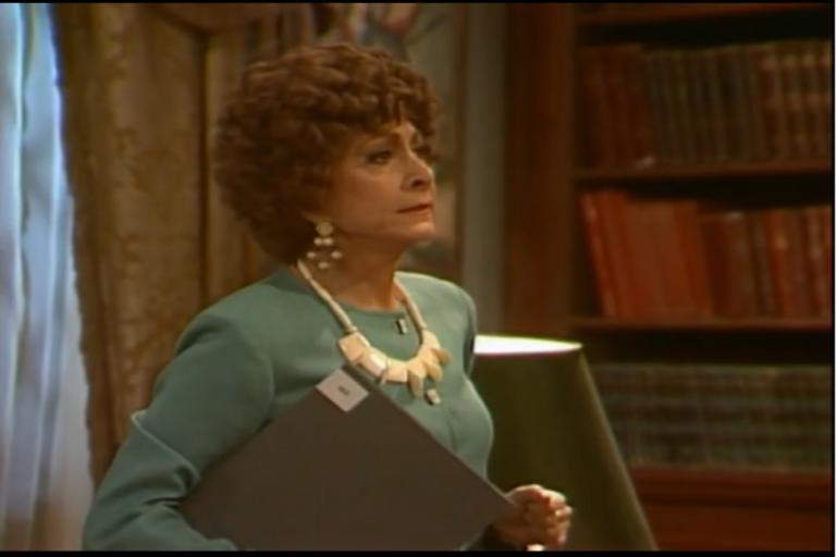 Armênia vai tirar satisfações com Renato por causa de transação de venda em Rainha da Sucata