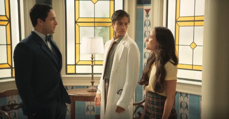 Túlio começa a ter várias crises de ciúme por causa de Celso, deixando Estela magoada em Êta Mundo Melhor!