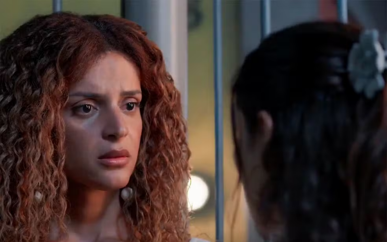 Viviane aceita ajudar Gerluce a descobrir a fábrica de farinha em Três Graças