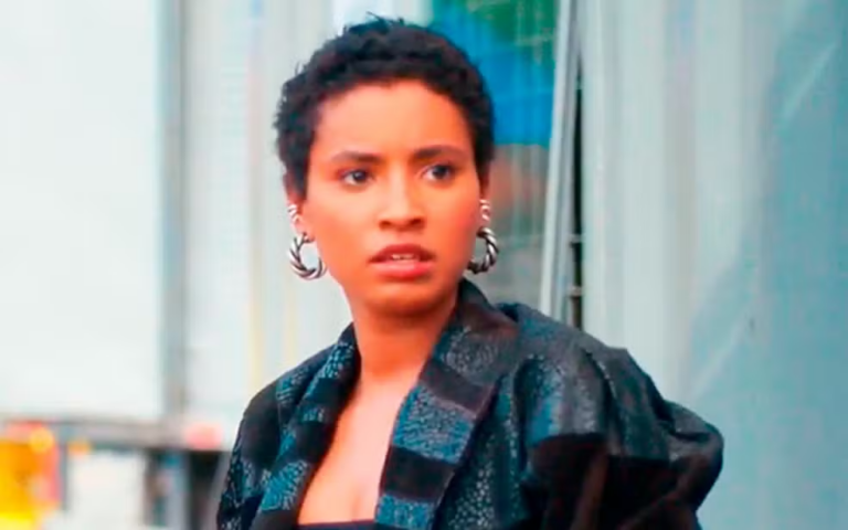 Eduarda fala sobre Diana para Naiane em Coração Acelerado