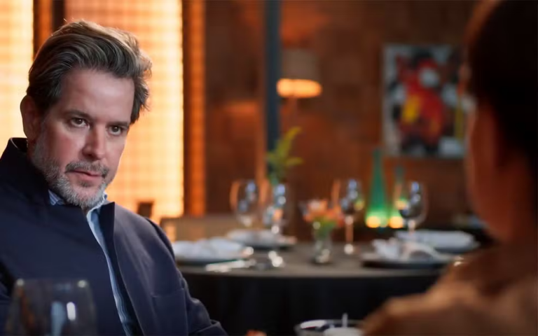 Ferette questiona Samira sobre o seu filho Raul em Três Graças