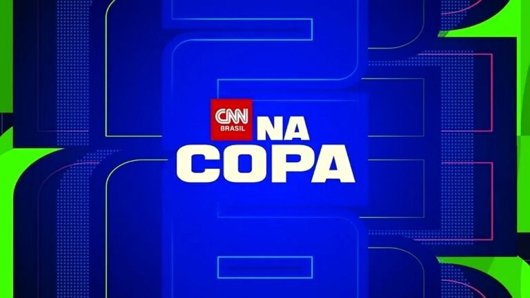 Logotipo CNN Brasil com texto Na Copa em tela gráfica de cobertura esportiva
