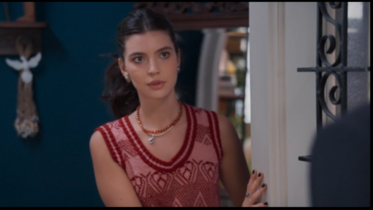 Lorena vira alvo da vingança de Ferette em Três Graças