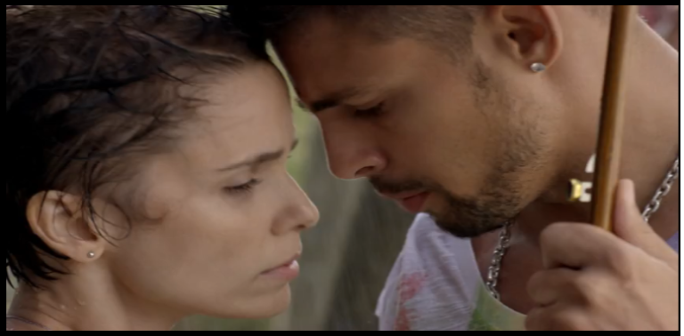 Nina teme que Jorginho se lembre dela em Avenida Brasil