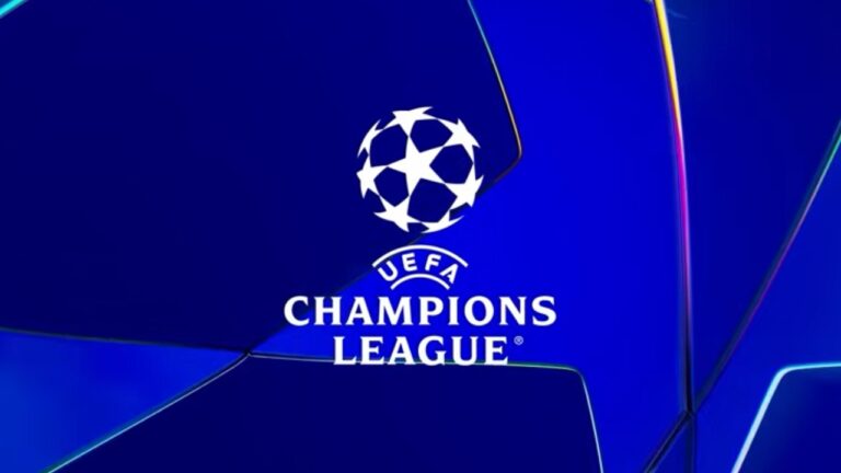 Logotipo da UEFA Champions League com bola formada por estrelas acima do texto Champions League em fundo azul estilizado