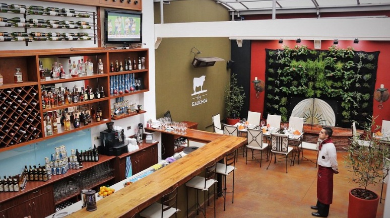 Foto de restaurante colombiano 