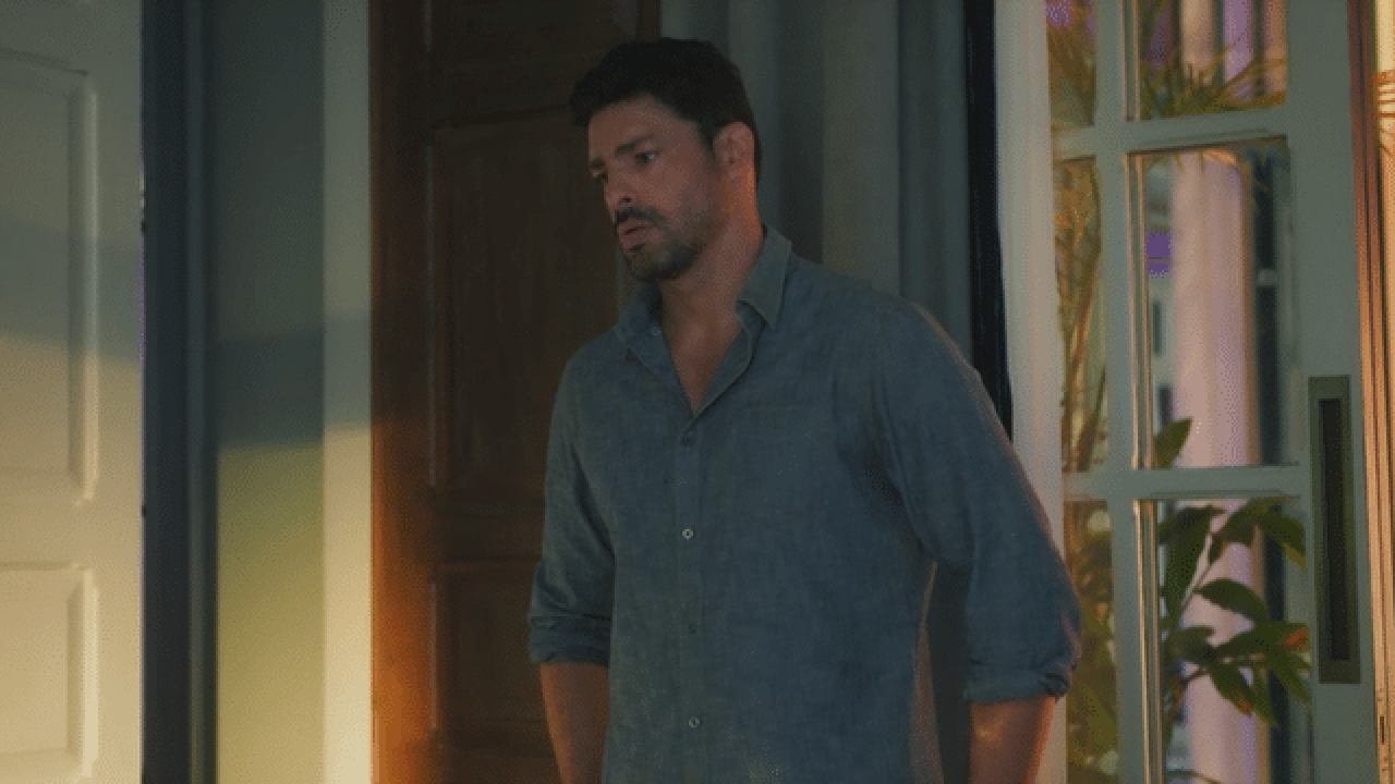 Caio pede uma nova chance para Aline, mas é rejeitado em Terra e Paixão