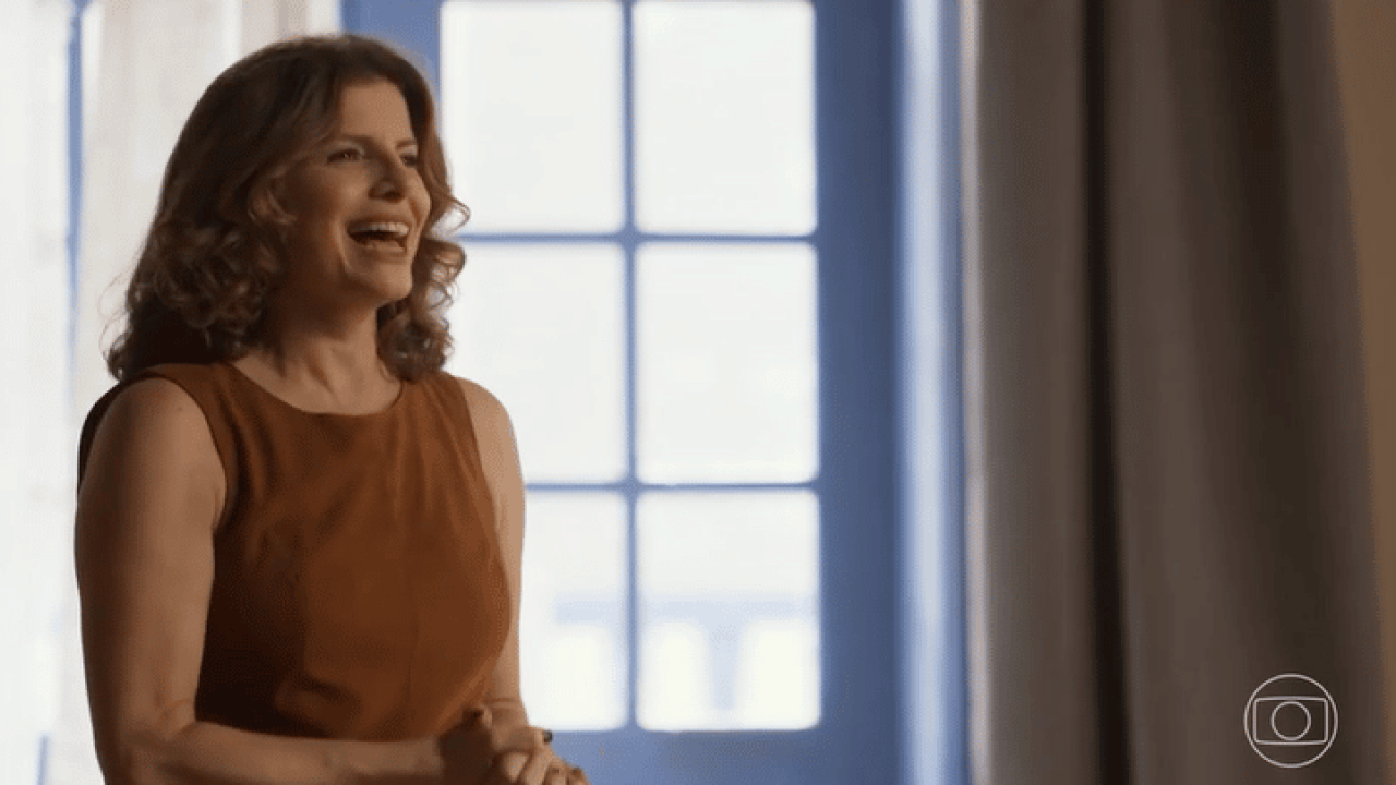 Deodora engata um romance com Pajeú em Mar do Sertão