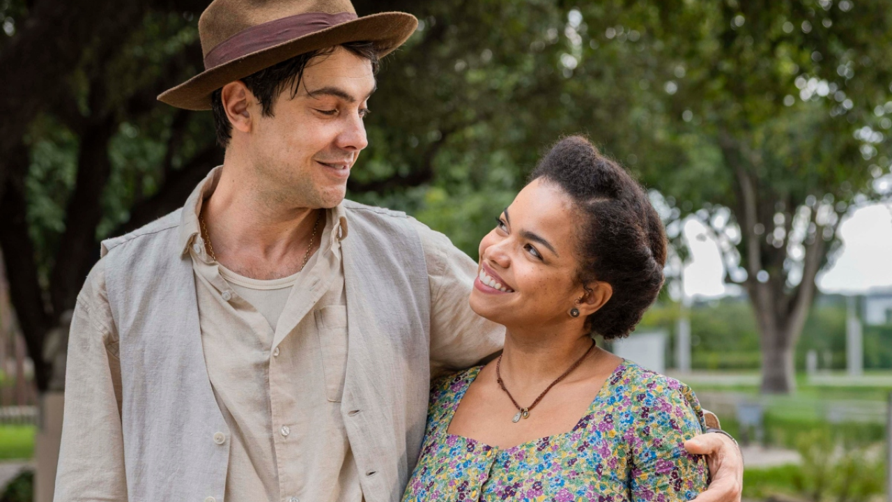 Dita leva o maior susto no cemitério em Êta Mundo Melhor!