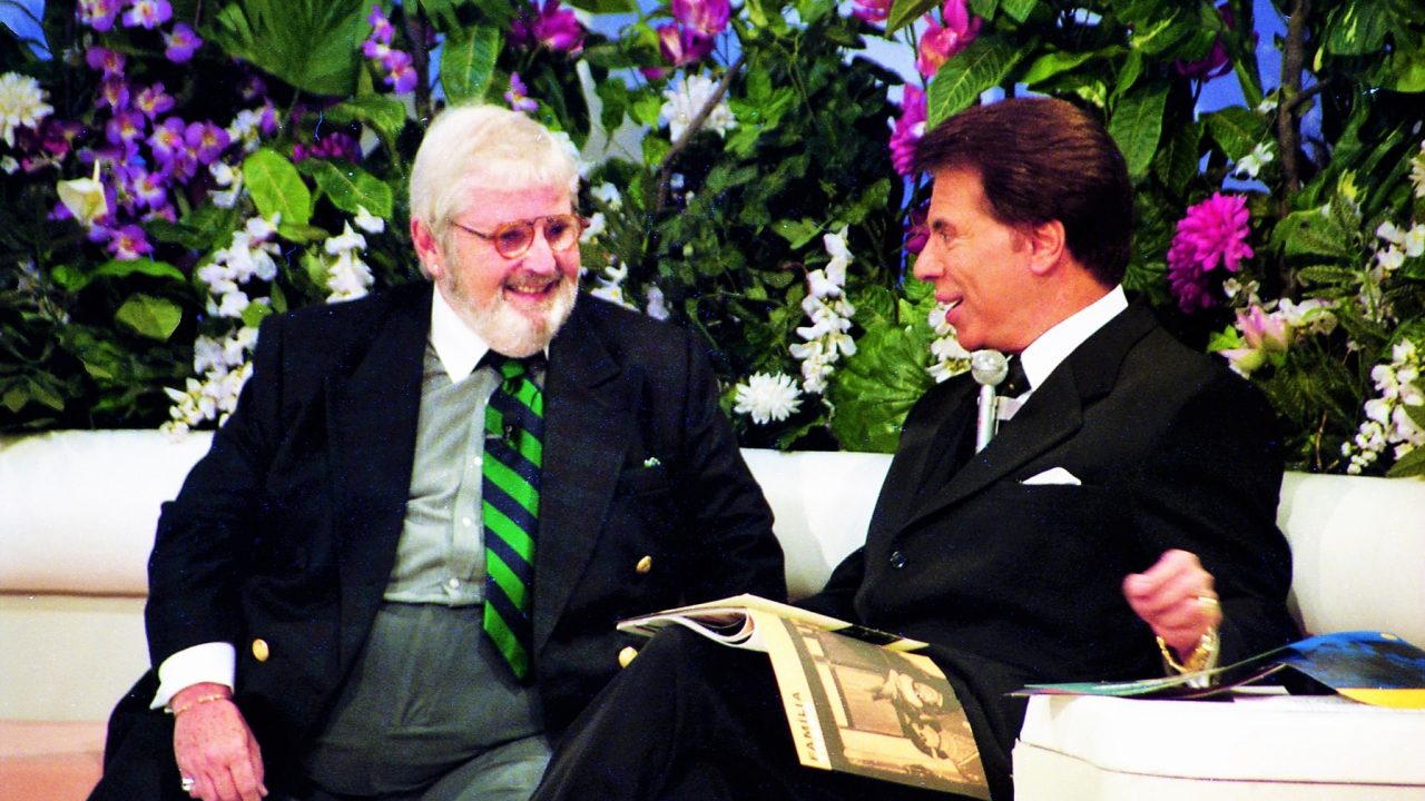 Jô Soares e Silvio Santos no programa Em Nome do Amor (foto: SBT/João Batista da Silva)