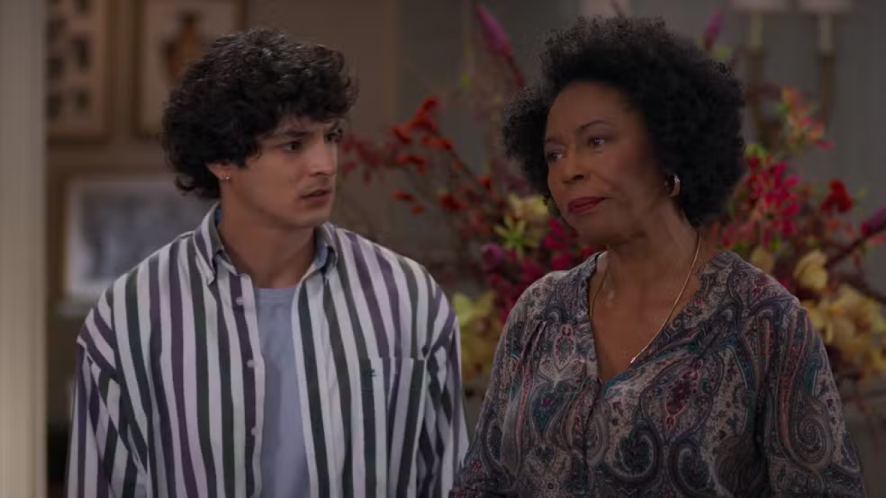 Eunice fica sabendo da proposta de Odete e vai até a ricaça para defender a filha em Vale Tudo