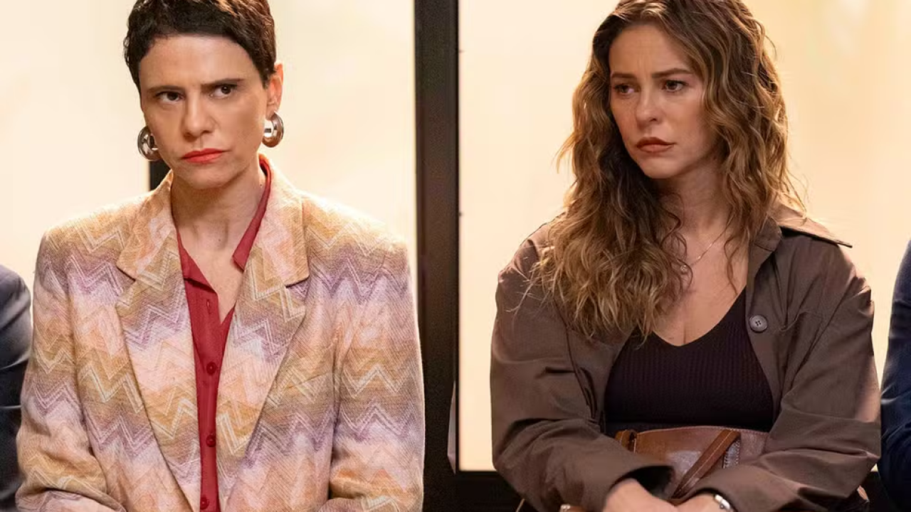 Heleninha é chamada para depor na delegacia e revela a raiva da mãe por ela em Vale Tudo