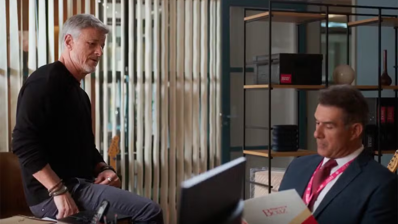 Jaques e Ricardo continuam articulando golpes para acabar com Abel em Dona de Mim