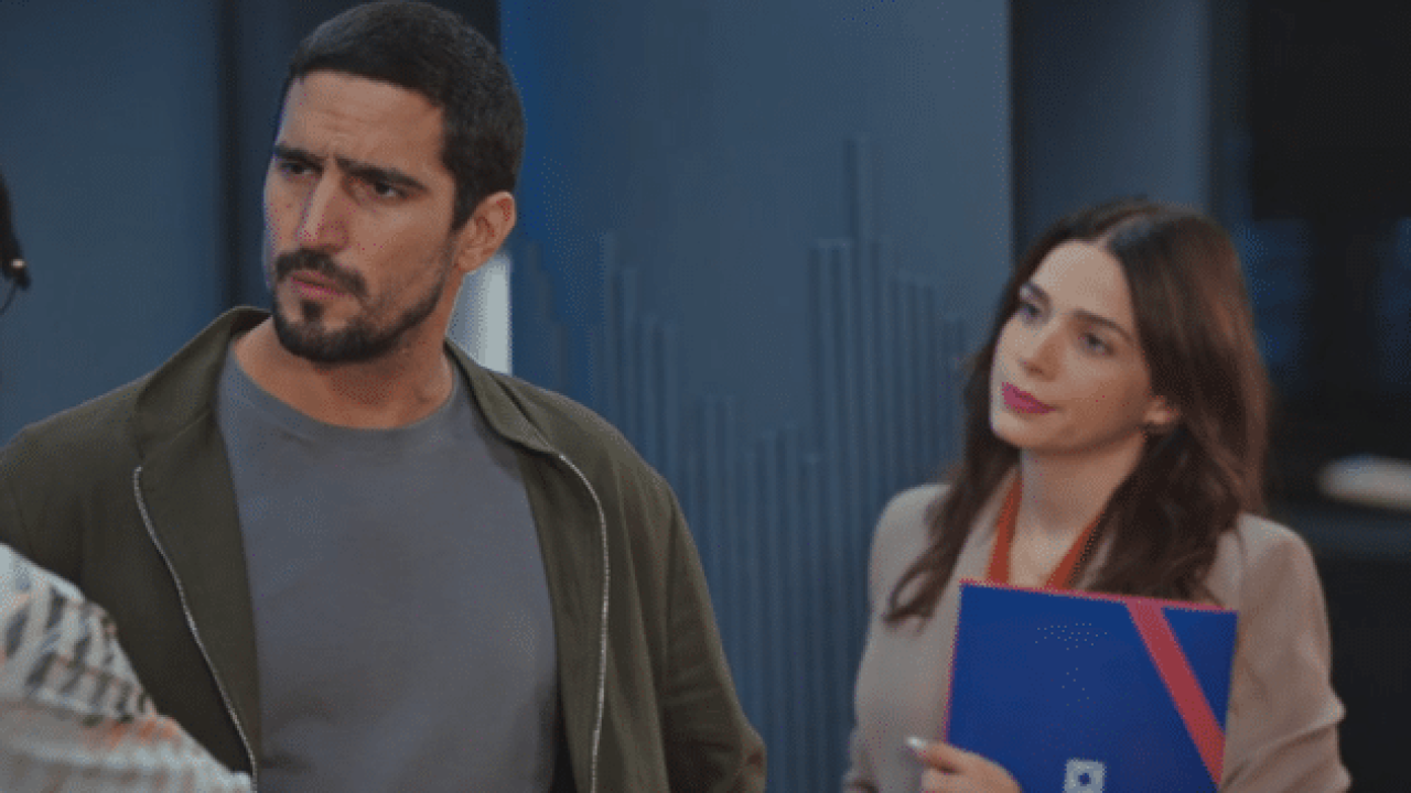 Maia marca uma reunião de acionistas surpresa para conseguir destituir Tom da direção da produtora em Família é Tudo