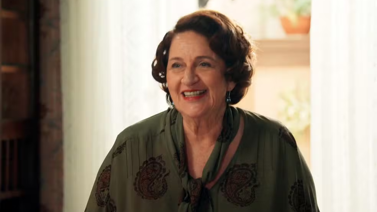 Olímpia destila todo o seu veneno contra Dita em Êta Mundo Melhor!