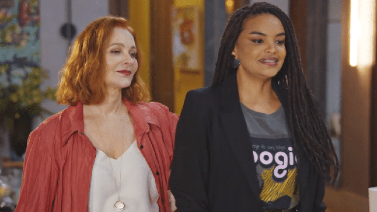 Paulina e Brenda se juntam para conseguir reatar o casamento do filho em Família é Tudo