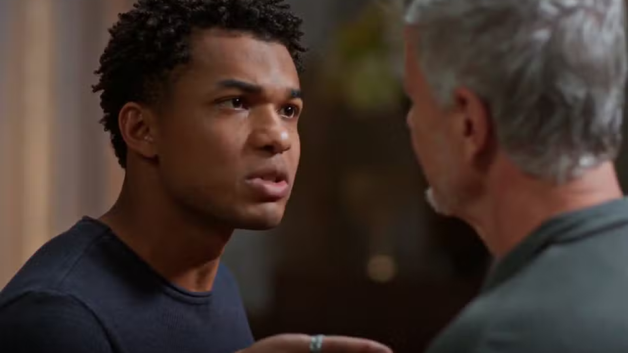 Samuel vai atrás das falcatruas de Jaques em Dona de Mim