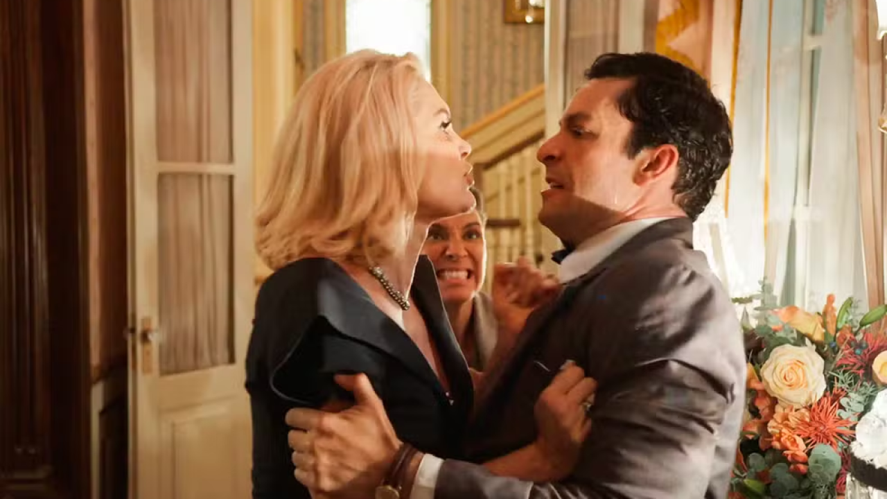 Sandra reaparece viva para Celso em Êta Mundo Melhor!