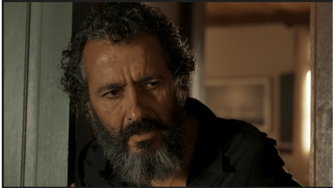 Zé Leôncio confessará a Filó que sempre soube que Tadeu não era seu filho em Pantanal