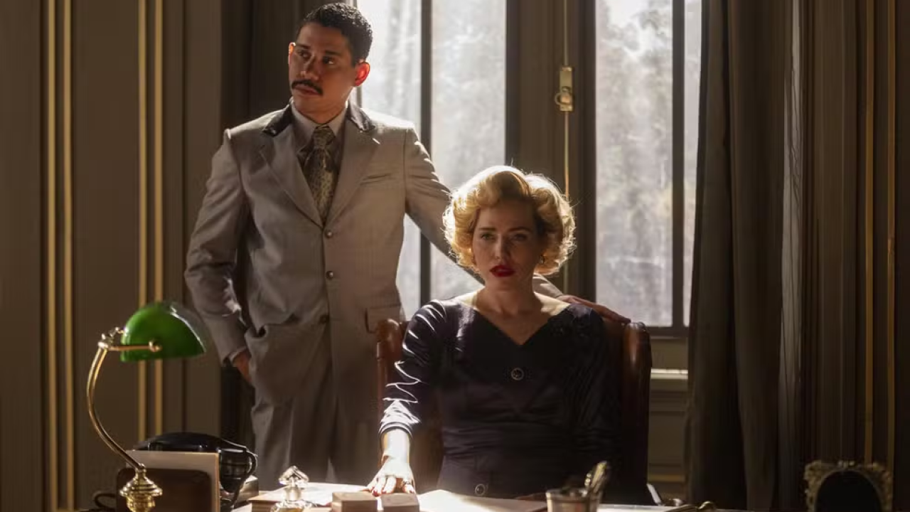 Zélia expulsa Maristela e Juliano do comando da Perfumaria Carioca em Garota do Momento