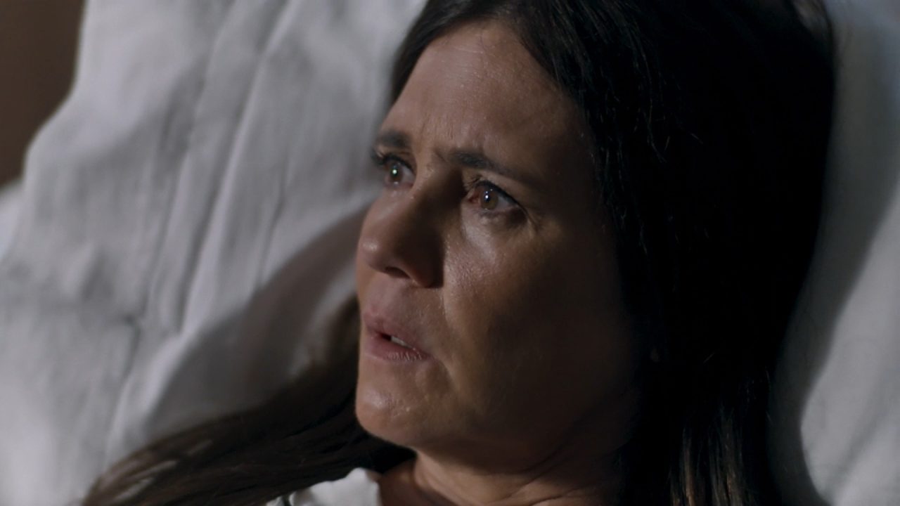 Foto de Mércia, personagem de Adriana Esteves em Mania de Você