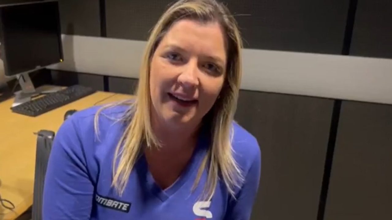 Foto de Ana Hissa, repórter que foi escalada pela Globo para a TV aberta