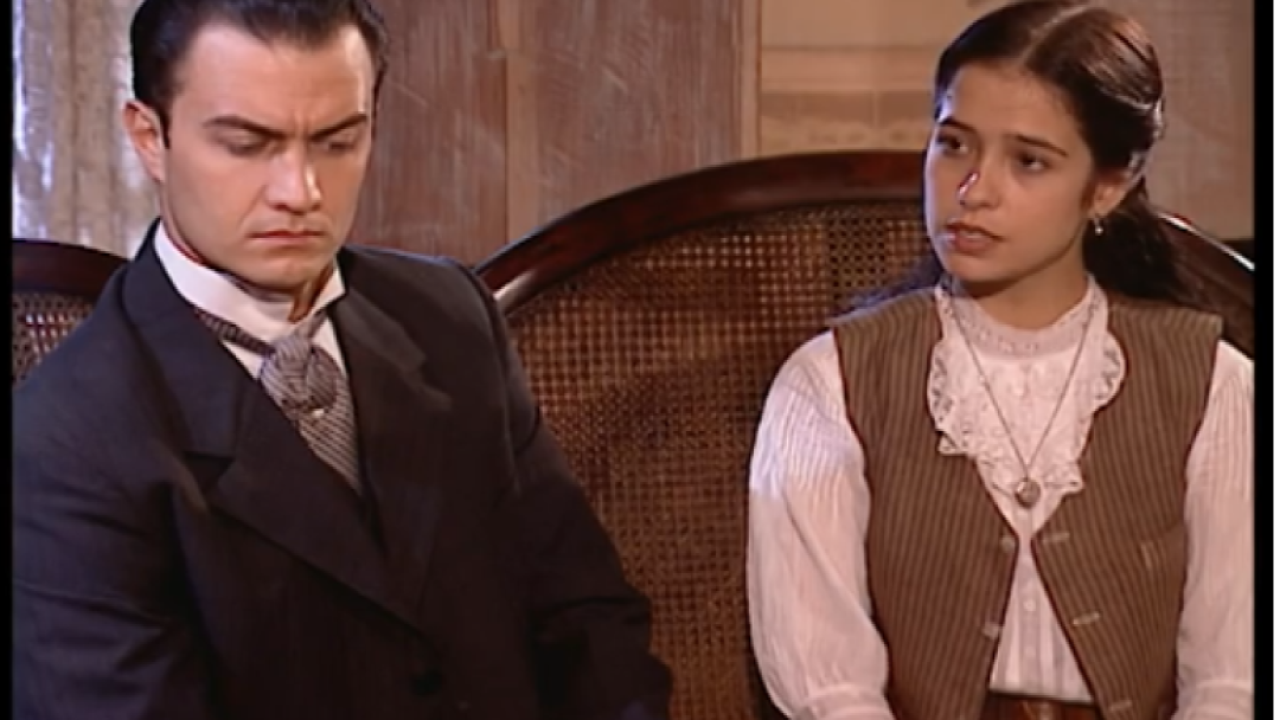 Augusto explica a Angélica que conseguiu um bom preço em suas fazendas em Terra Nostra