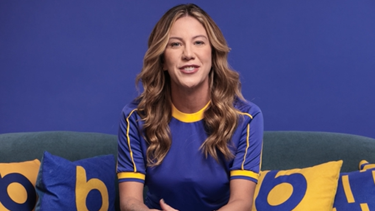 Foto da apresentadora Bárbara Coelho