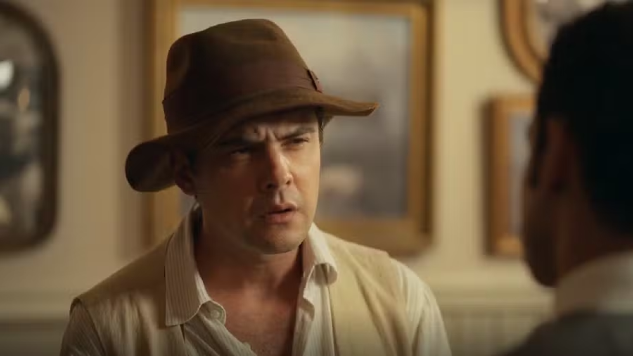 Candinho aceita a chantagem de Zulma em Êta Mundo Melhor!