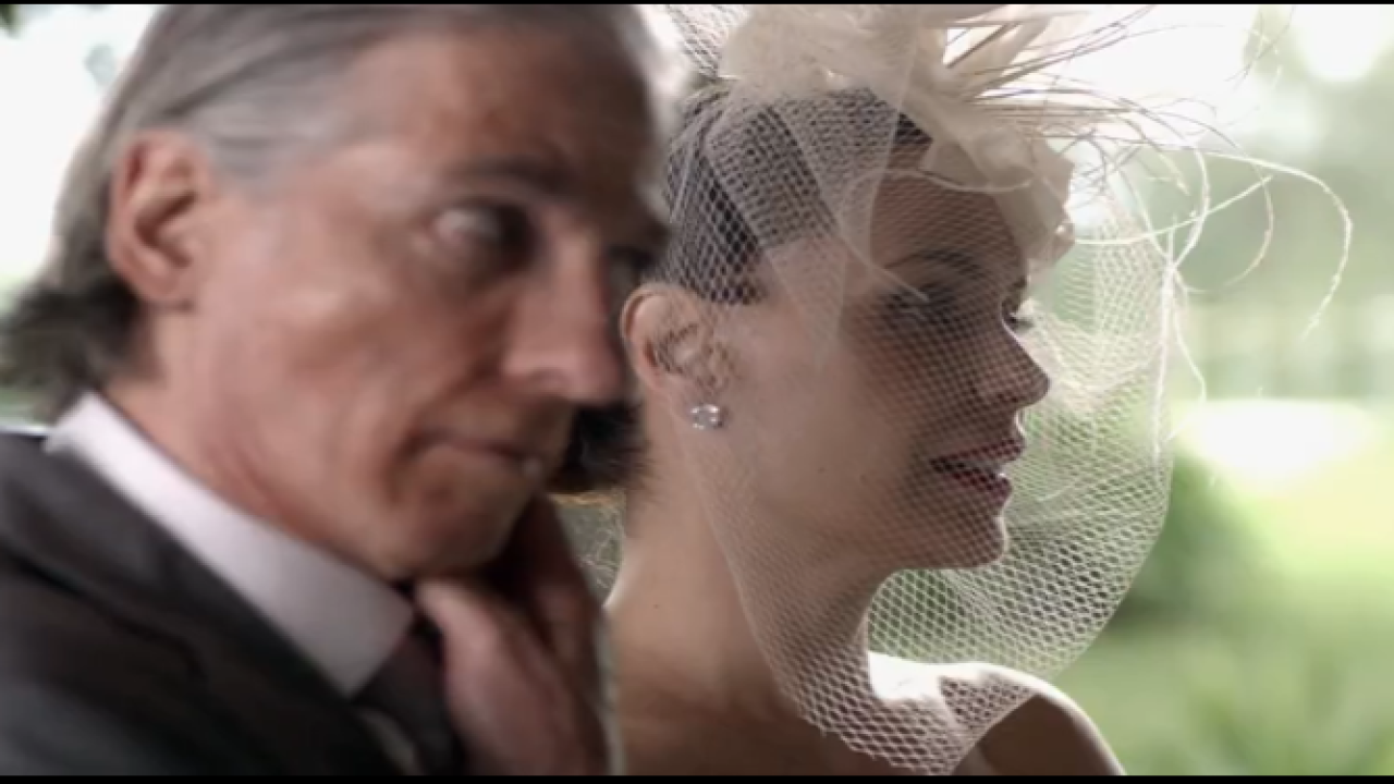 Chega o dia do casamento de Alexia e Rui em Avenida Brasil