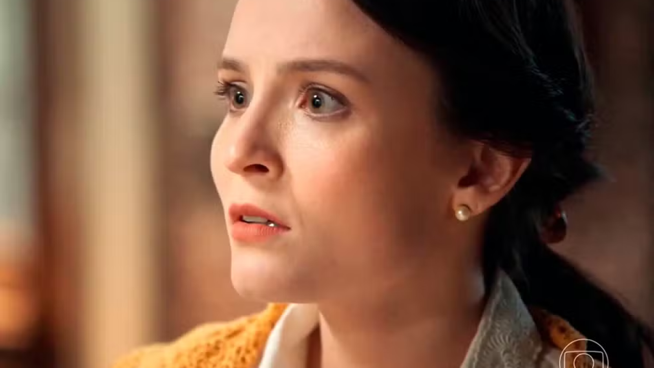 Estela toma um susto ao ouvir o diagnóstico de Anabela em Êta Mundo Melhor!