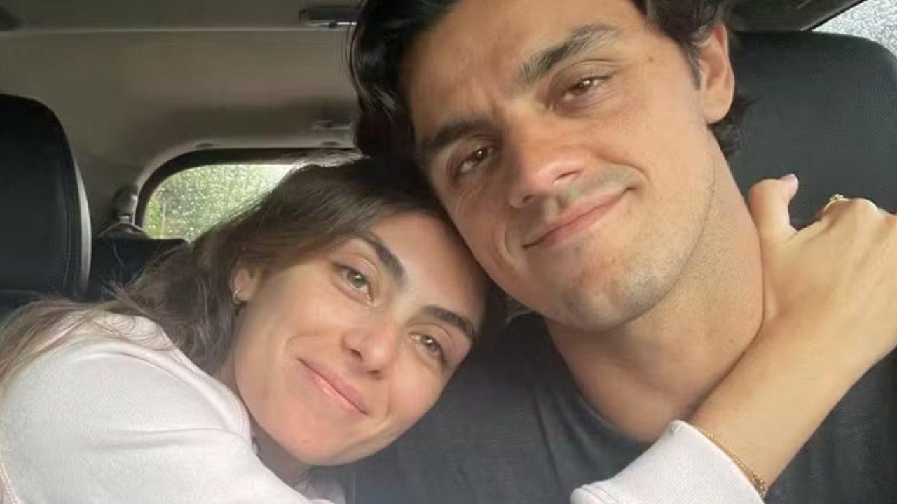 Felipe Simas e Mariana Uhlmann