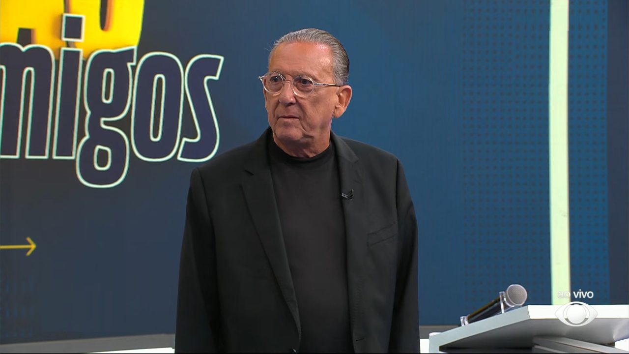 Foto de Galvão Bueno na estreia do Galvão e Amigos