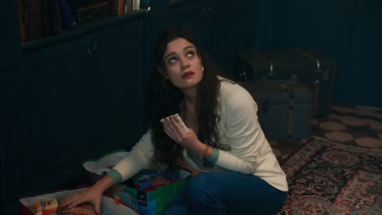 Gerluce não resiste a tentação e resolve furtar o dinheiro de Arminda em Três Graças