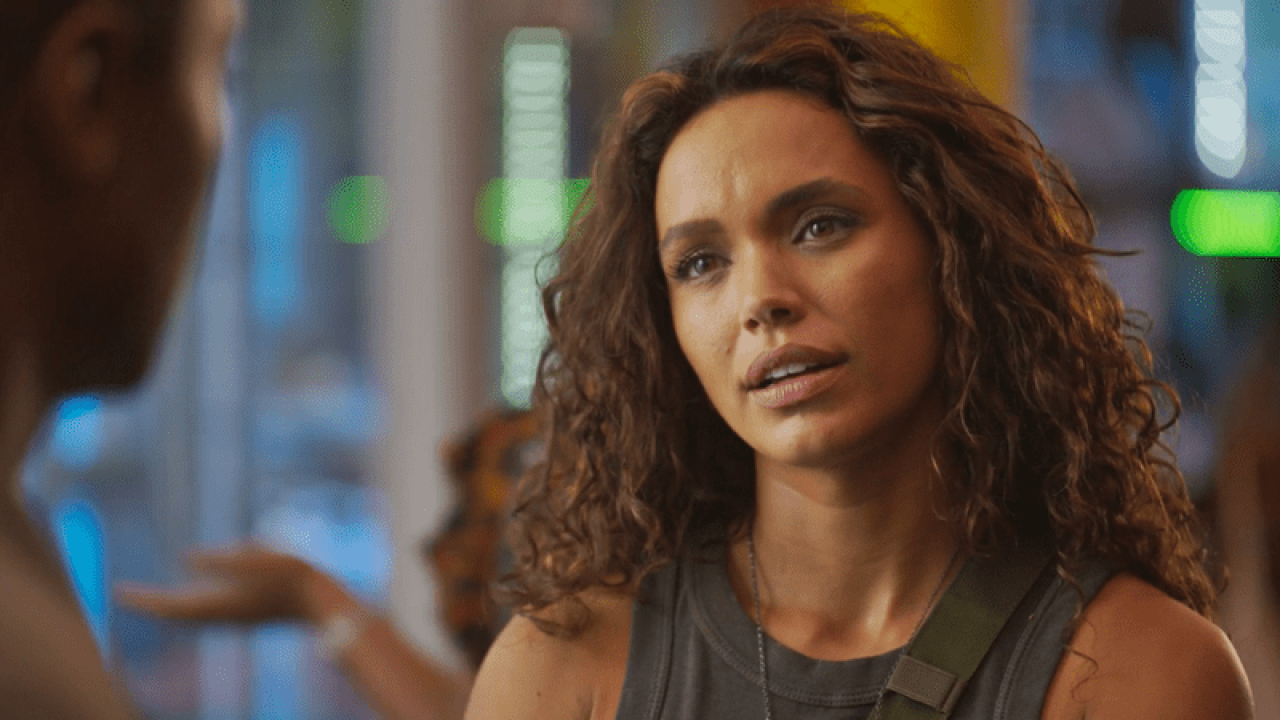 Foto de Giovana Cordeiro como Bárbara em Dona de Mim