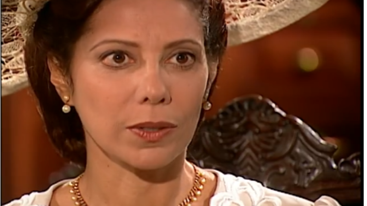 Janete aceita vender a mansão para Francesco em Terra Nostra