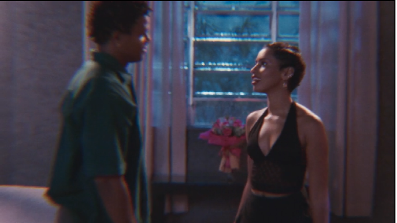 Leandro consola Duda após o encontro com sua mãe em Coração Acelerado