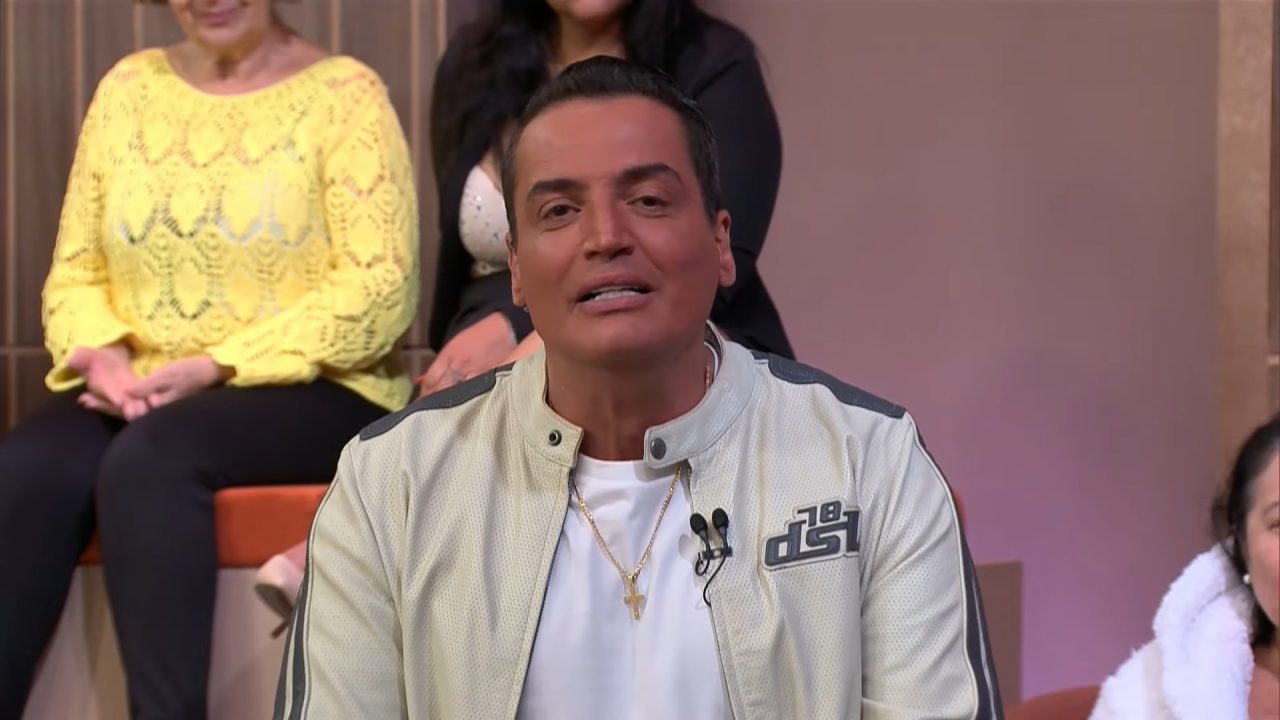 Foto do apresentador Leo Dias na estreia do novo Melhor da Tarde