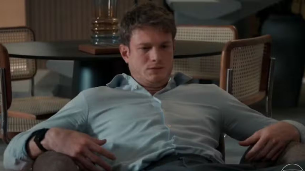 Leonardo fica arrasado ao descobrir que Viviane é uma mulher trans em Três Graças