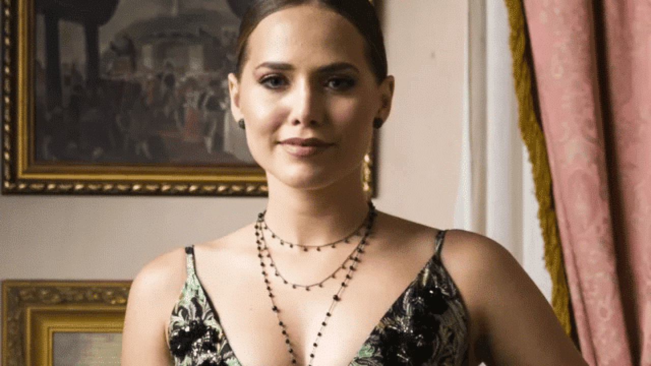 Foto da atriz Letícia Colin