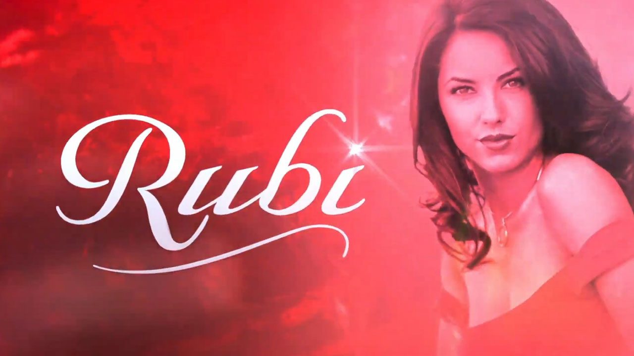 Logotipo da novela mexicana Rubi com Bárbara Mori em destaque sobre fundo vermelho brilhante