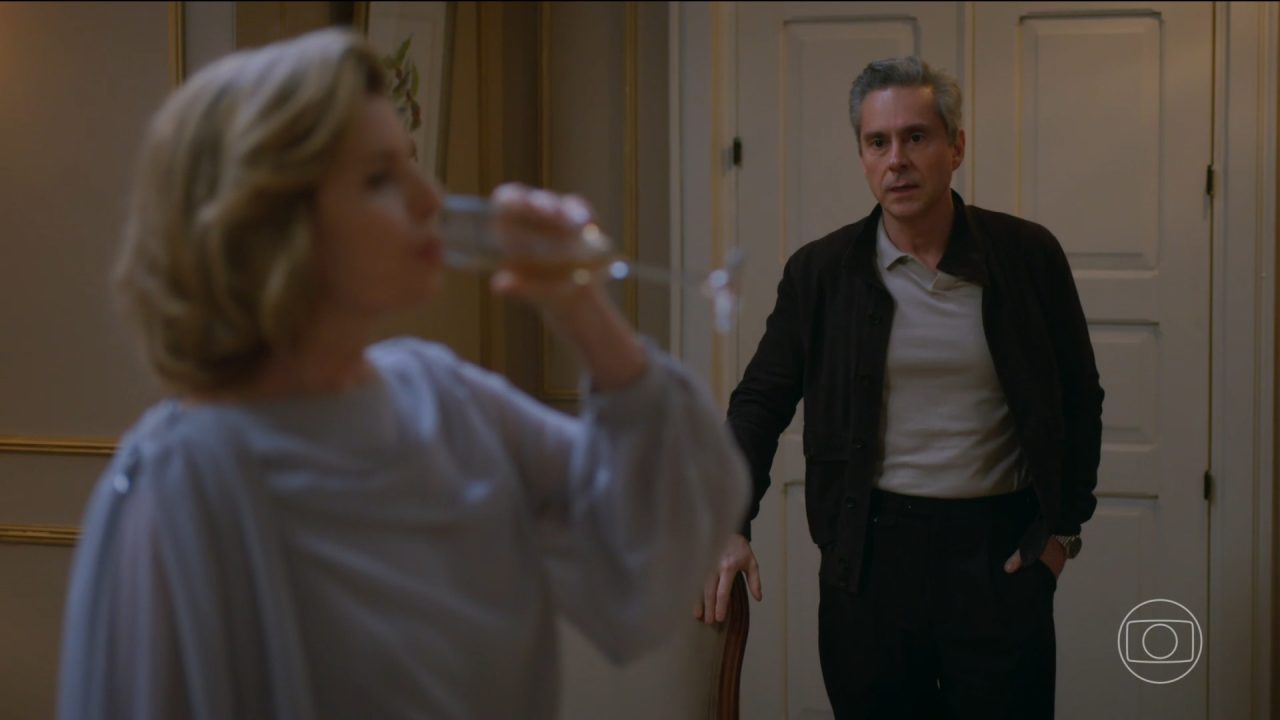 Foto de Marco Aurélio e Odete Roitman em Vale Tudo