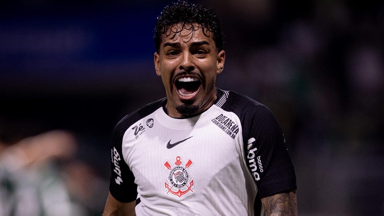 Foto de Matheus Bidu, jogador do Corinthians