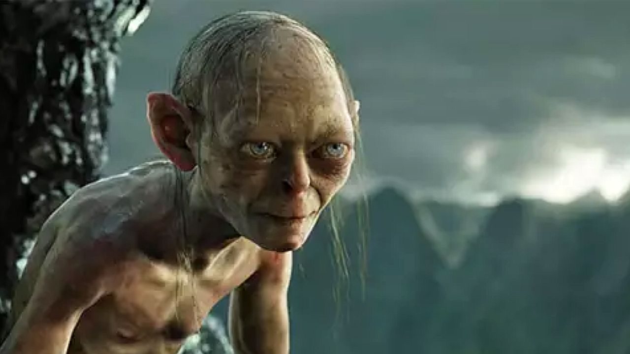 Gollum, personagem de Andy Serkis, encara o horizonte em cena da trilogia O Senhor dos Anéis