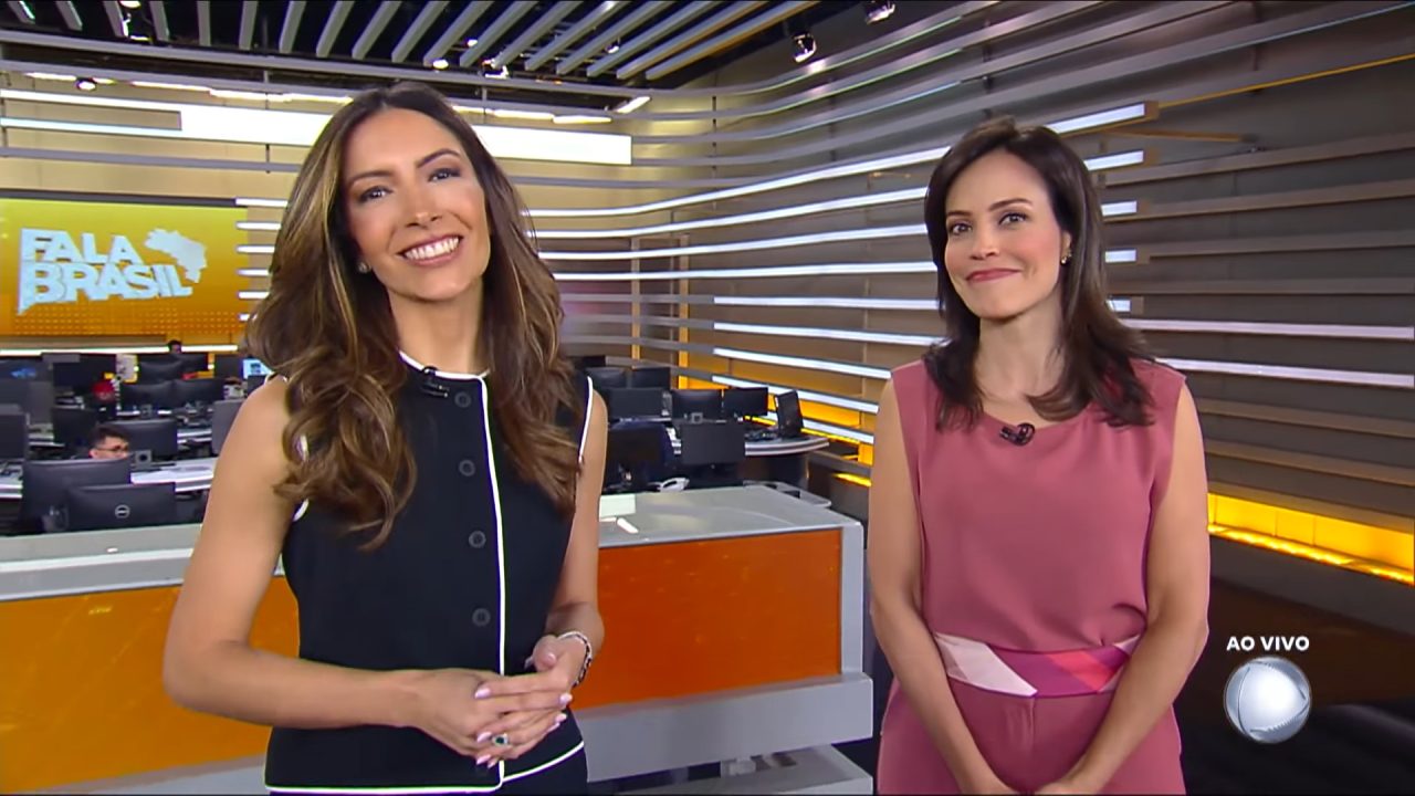 Foto de Paloma Poeta e Fabiana Oliveira no estúdio do Fala Brasil