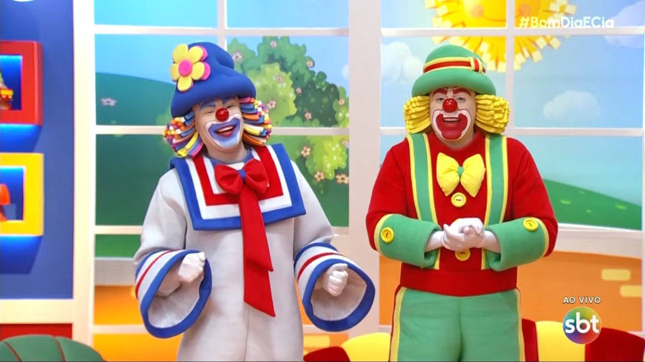 Foto de Patati Patatá no estúdio do Bom dia & Cia