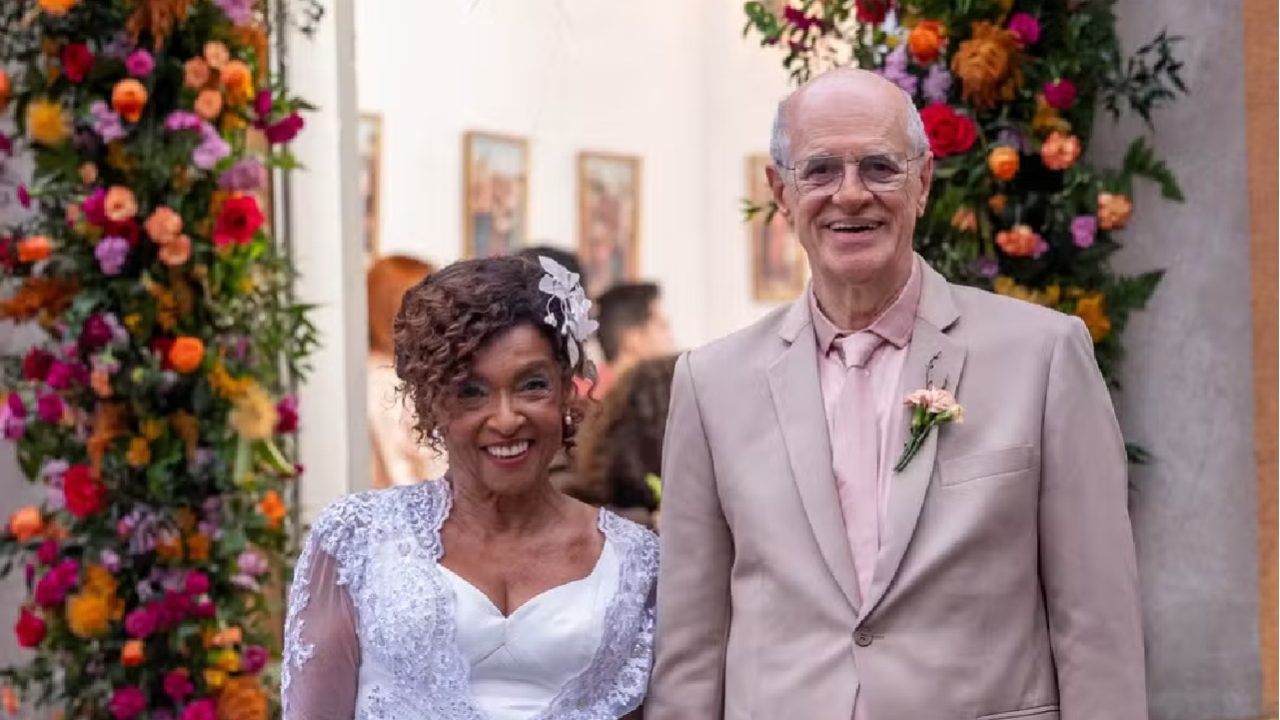 Preocupada com a saúde de Alaor, Zuzu resolve se casar com ele em Coração Acelerado