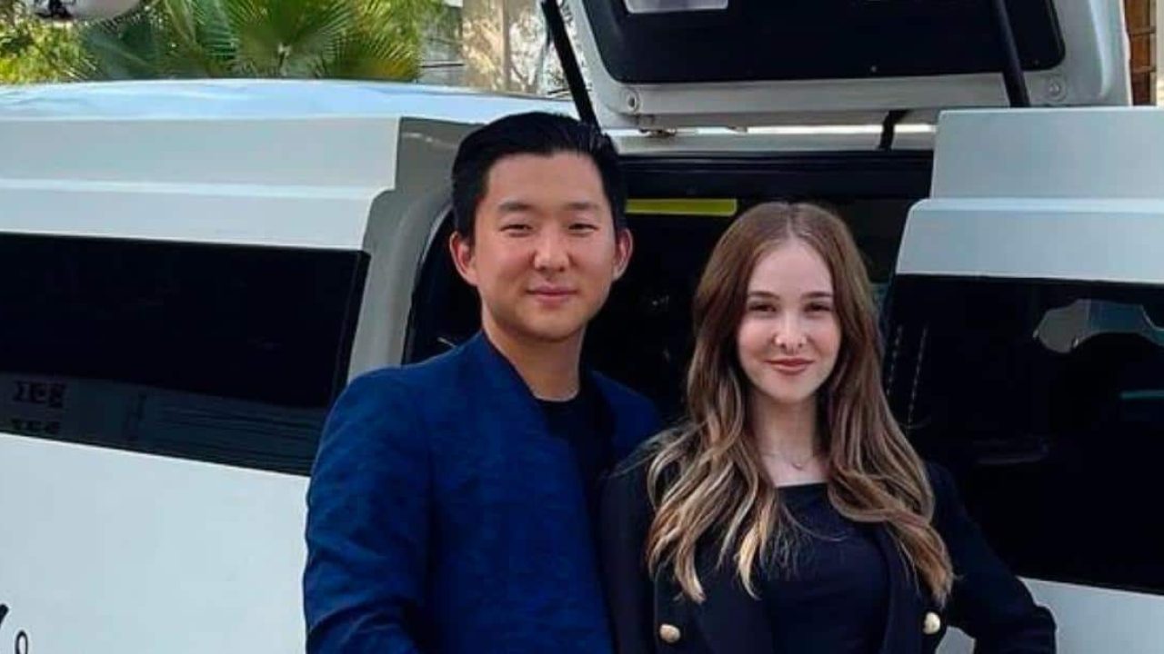 Após traição no Ilha Record, Sammy Lee anunciou que irá se divorciar de Pyong Lee (foto: Reprodução)