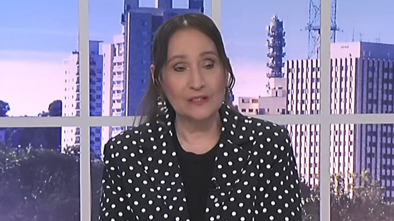 Sonia Abrão no A Tarde é Sua; programa ganhará segunda edição na programação da RedeTV! (foto: Reprodução)