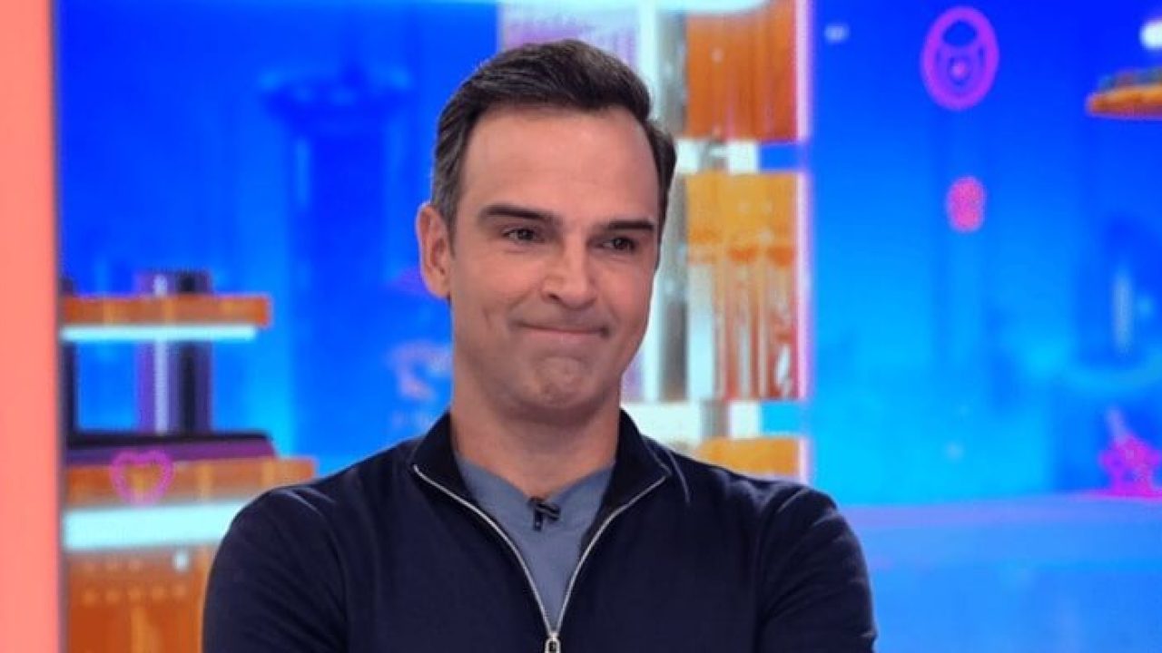 Foto de Tadeu Schmidt, no BBB, da Globo